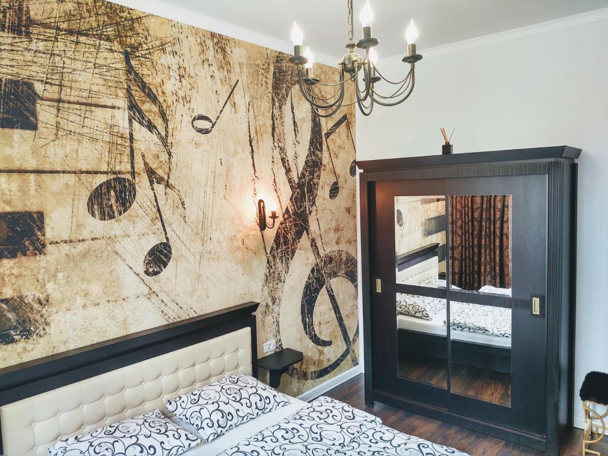 Cezari Aparthotel براشوف المظهر الخارجي الصورة