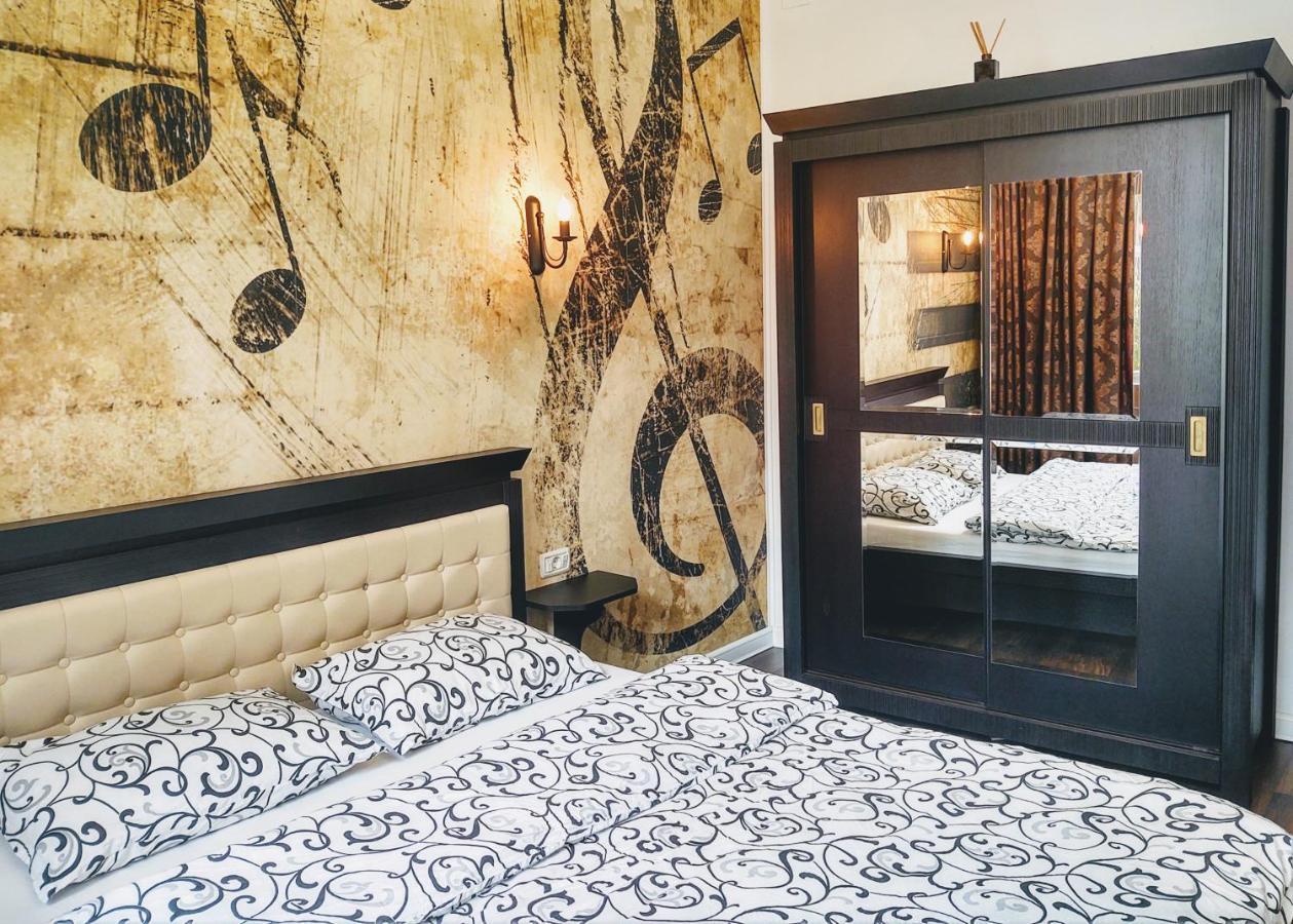 Cezari Aparthotel براشوف المظهر الخارجي الصورة