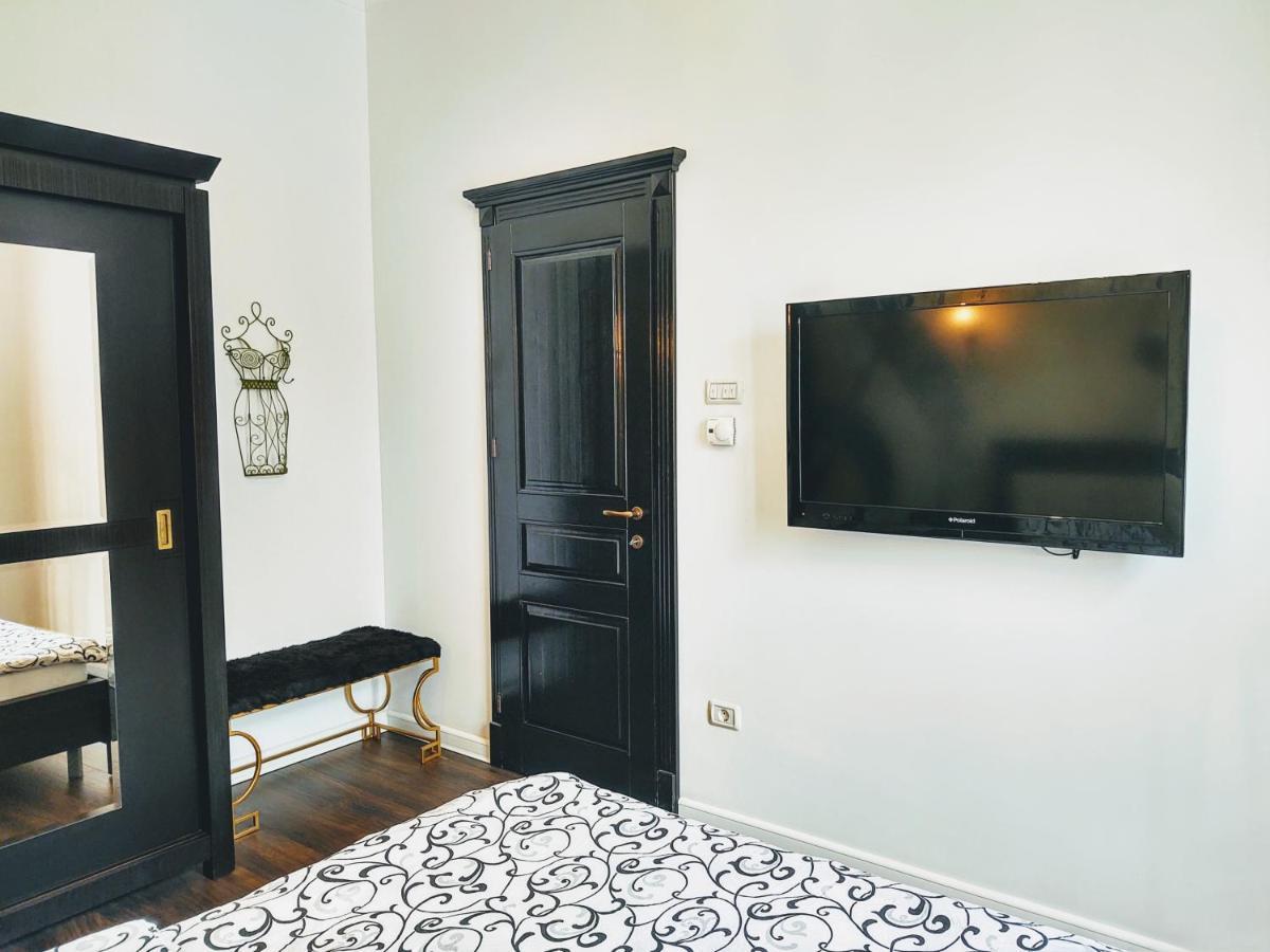 Cezari Aparthotel براشوف المظهر الخارجي الصورة