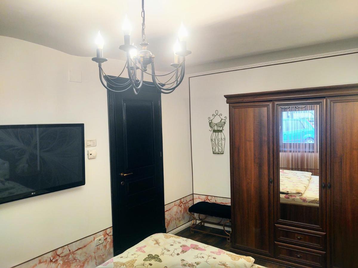 Cezari Aparthotel براشوف المظهر الخارجي الصورة