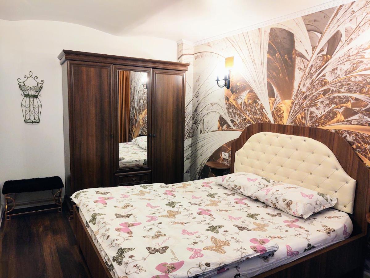 Cezari Aparthotel براشوف المظهر الخارجي الصورة
