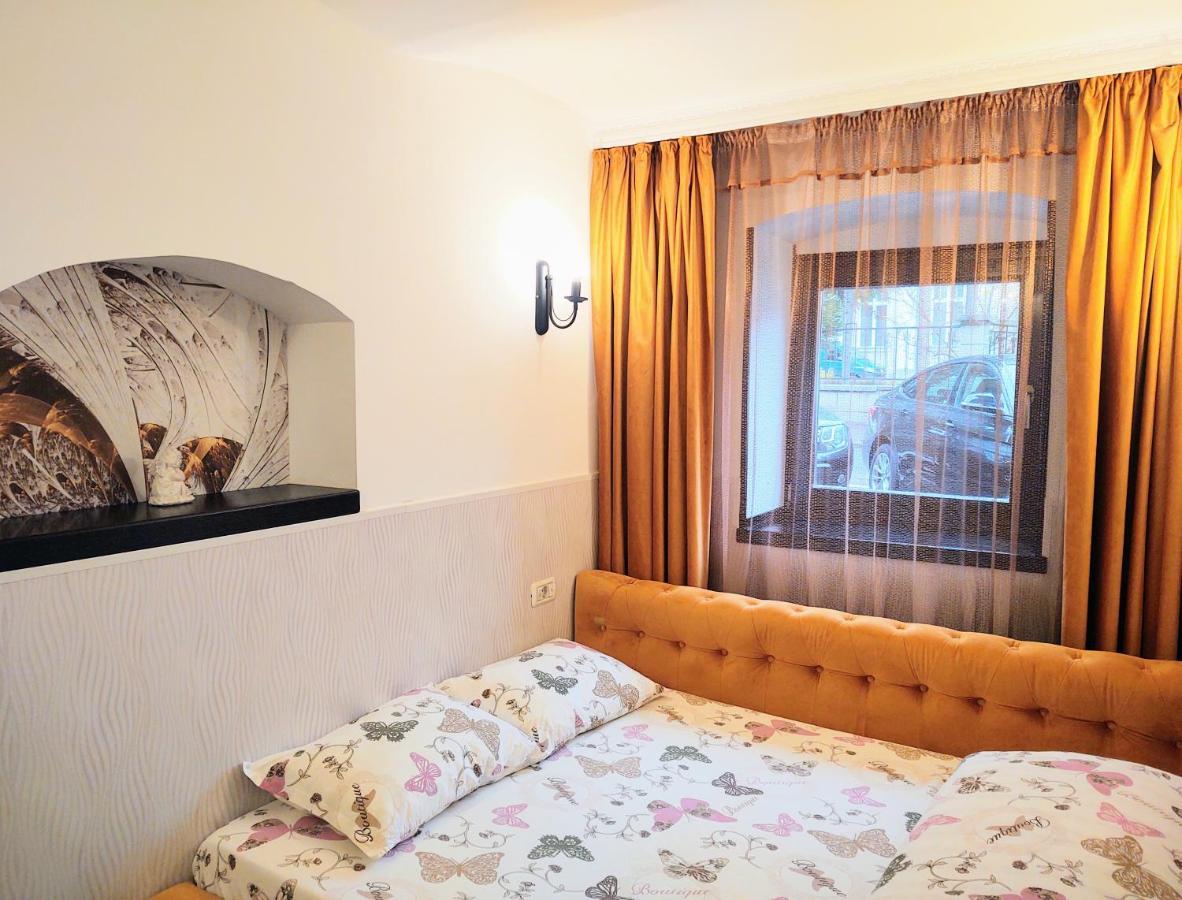 Cezari Aparthotel براشوف المظهر الخارجي الصورة